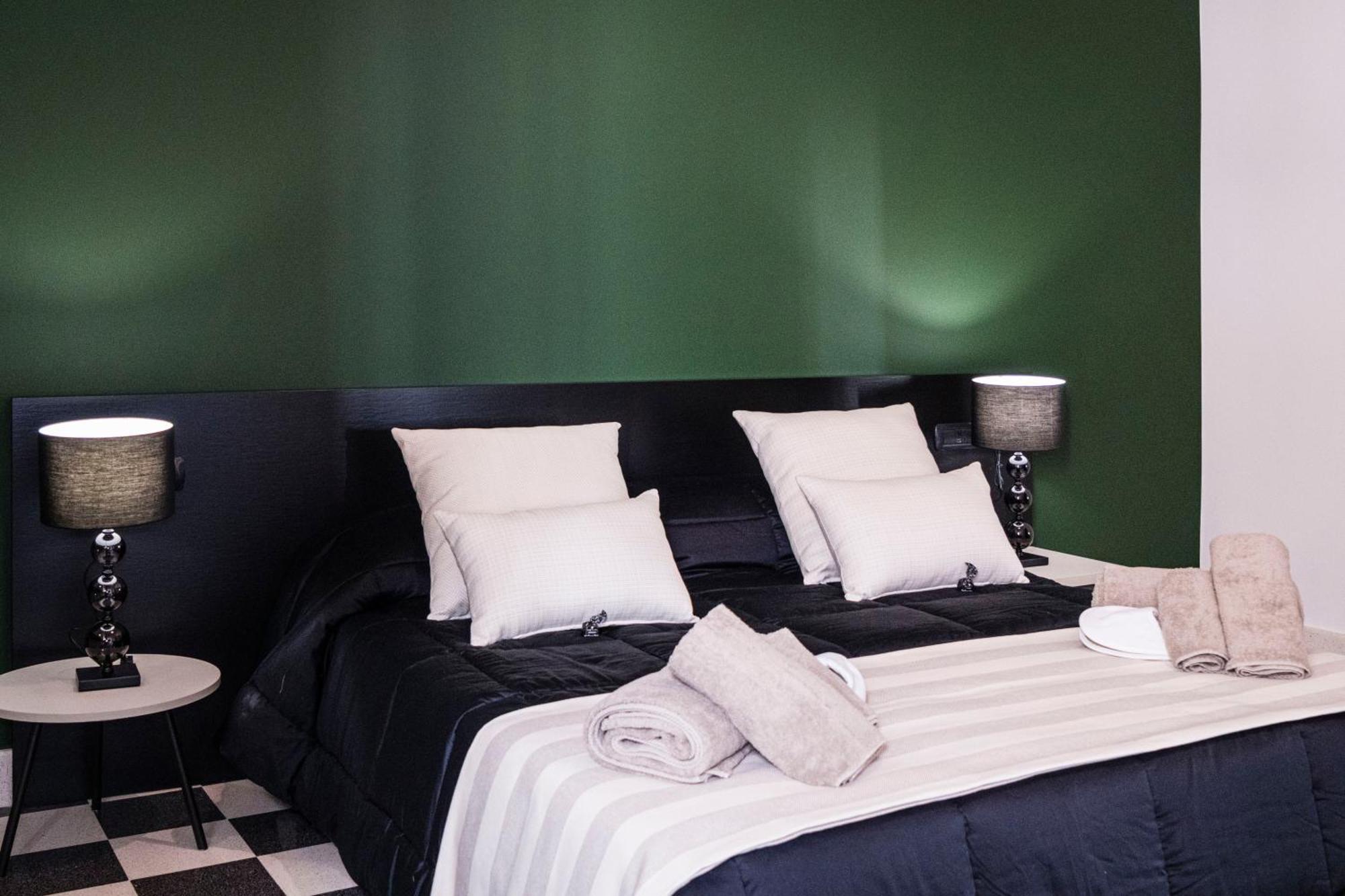 Galatina Suites Boutique - Luxury Experience In Salento Quarto foto