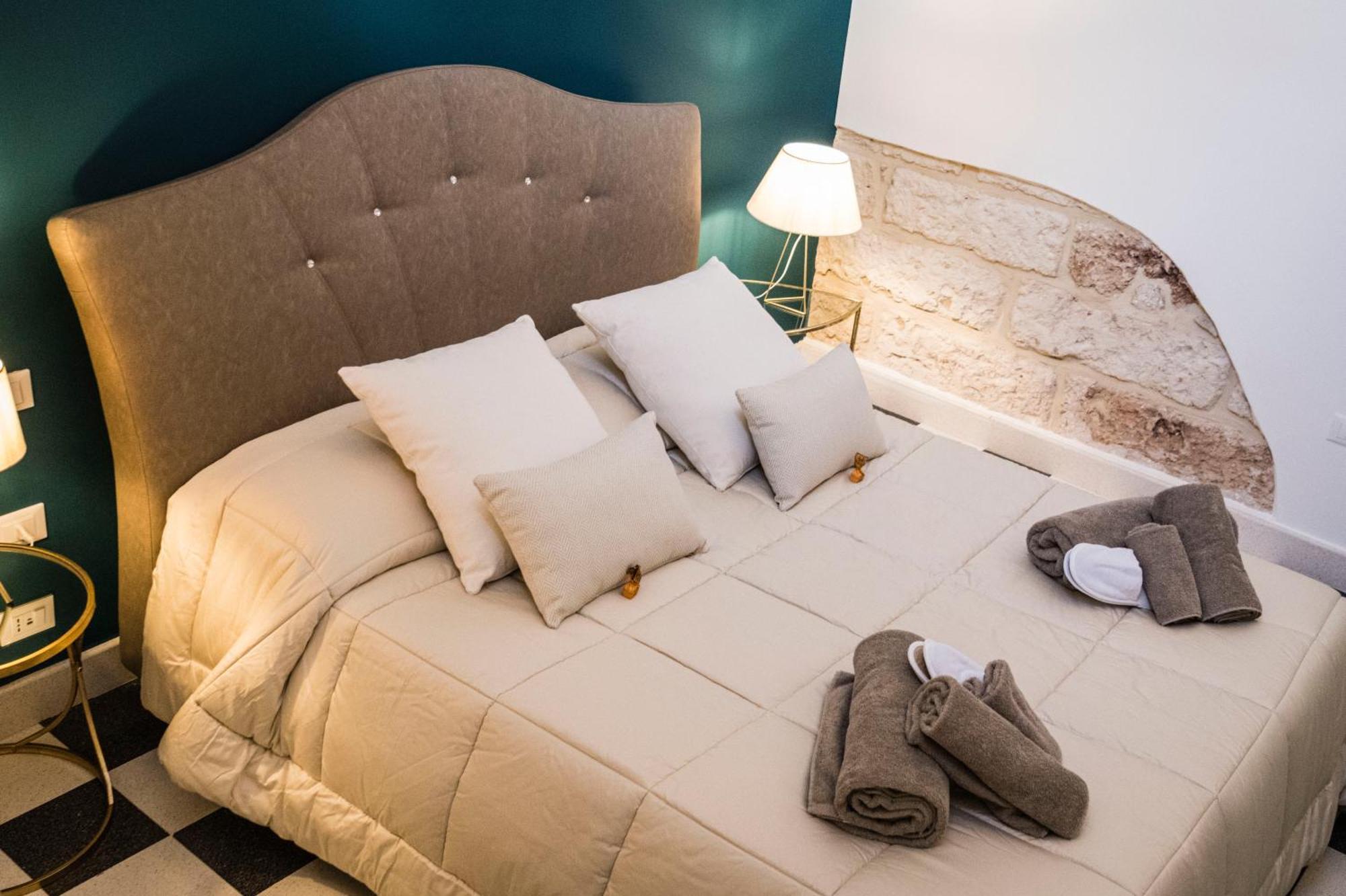 Galatina Suites Boutique - Luxury Experience In Salento Quarto foto