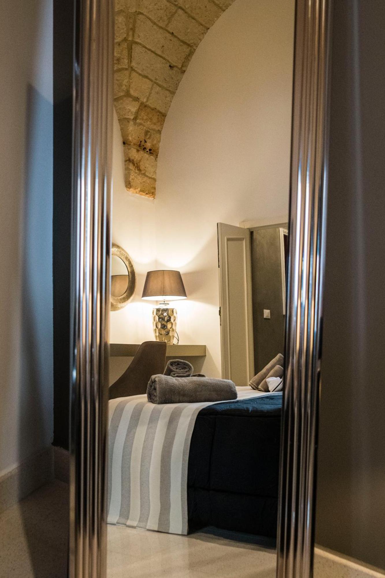Galatina Suites Boutique - Luxury Experience In Salento Quarto foto